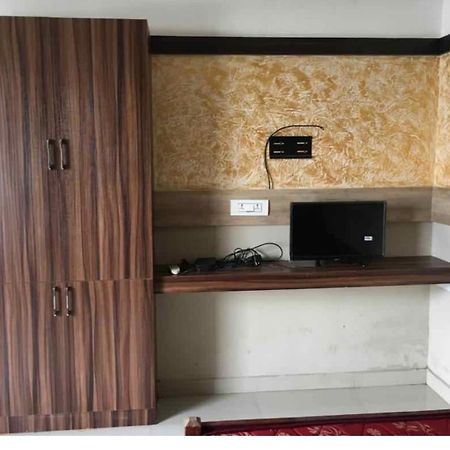 Moon Rooms Kochi Εξωτερικό φωτογραφία